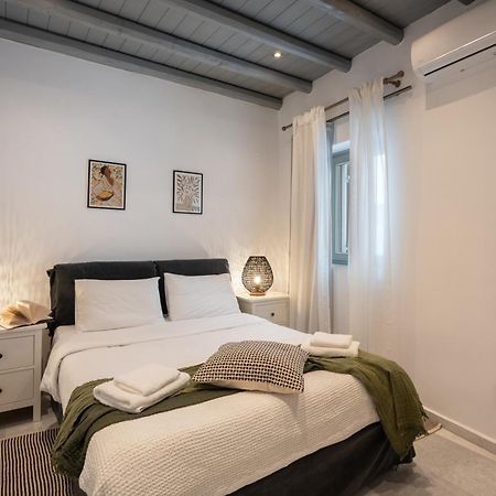 Caper-2 Bedroom Traditional Home With Amazing View Науса Екстер'єр фото